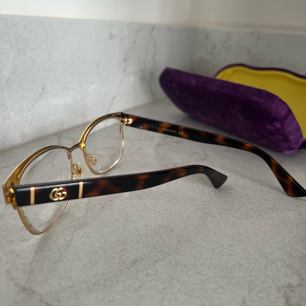!Authentic! Gucci frames (Lens not included)